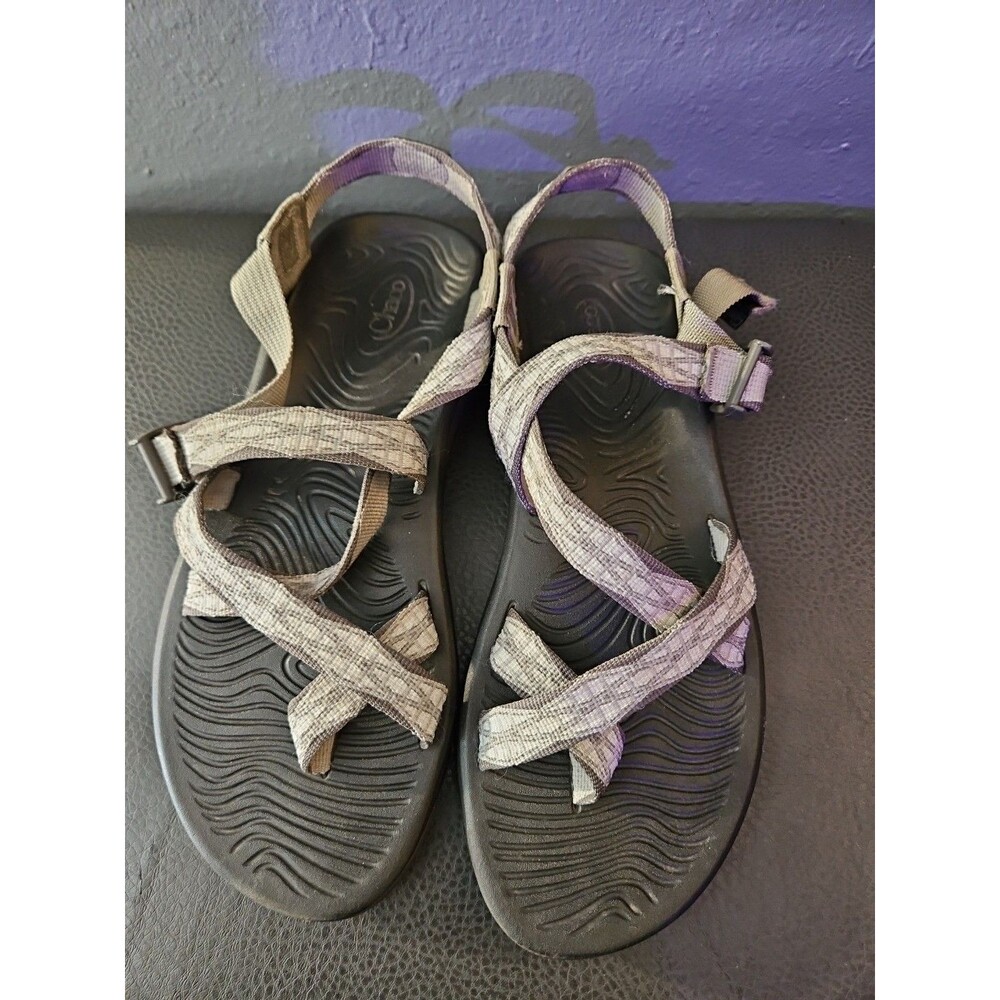 Chaco Sandals Women's size 10M Sporty Thick Straps Gray Hiking Casual‎ sandal